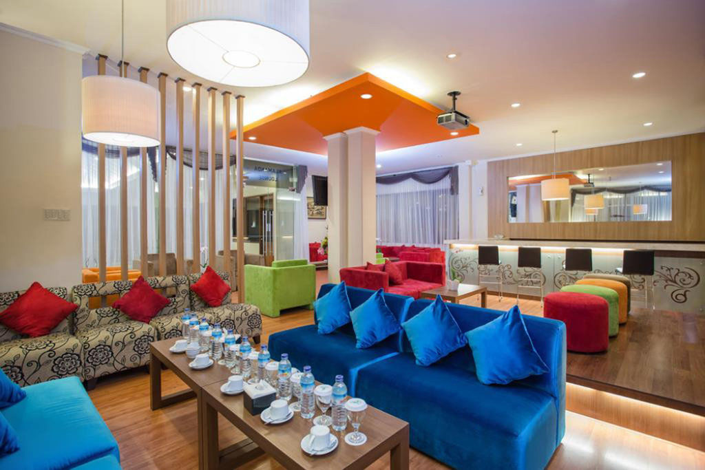Grand Legi Hotel Mataram Exterior foto